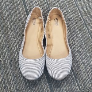 Mossimo Blue/White Striped Ballet Flat Size 9.5